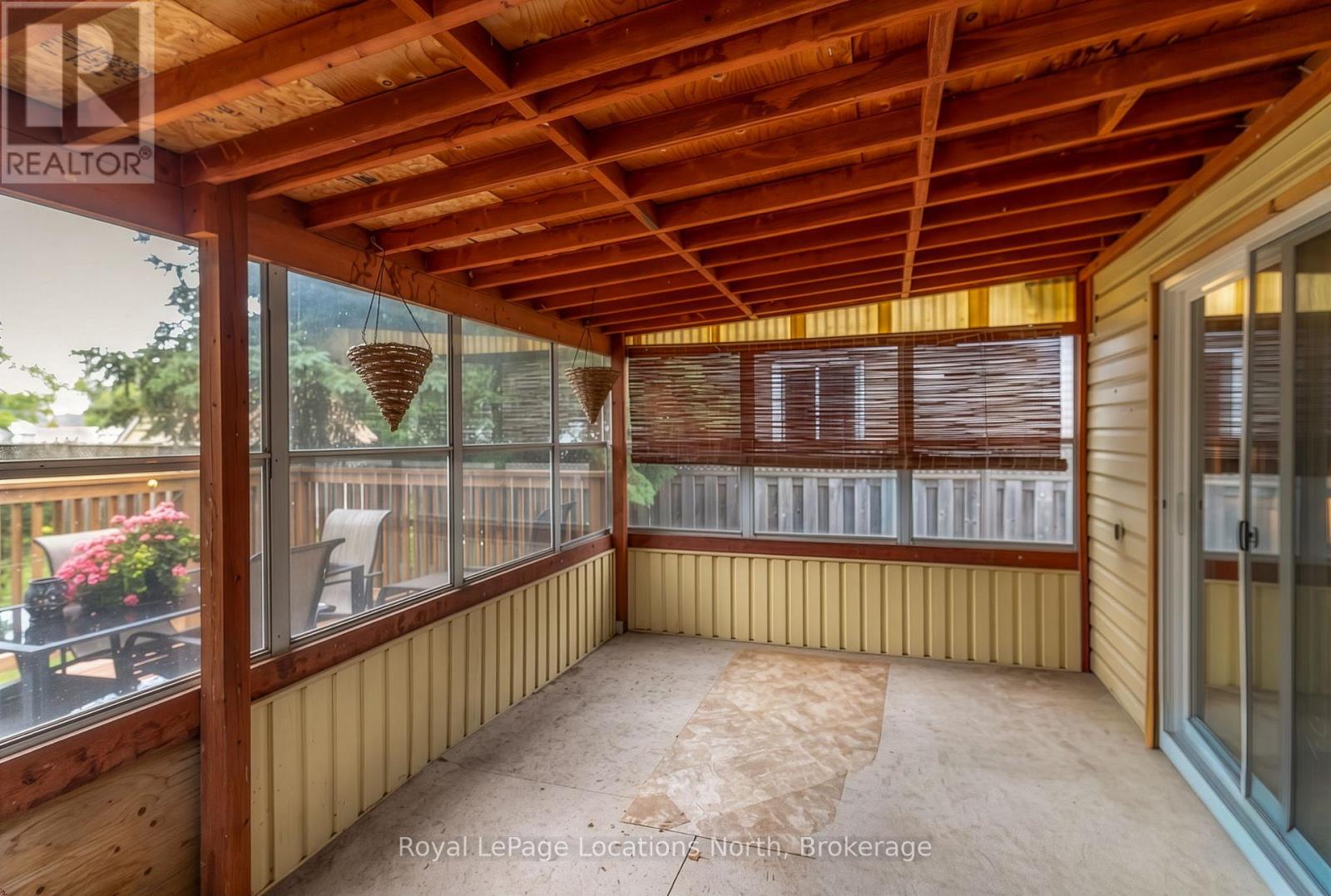 520 MAPLE STREET - 32