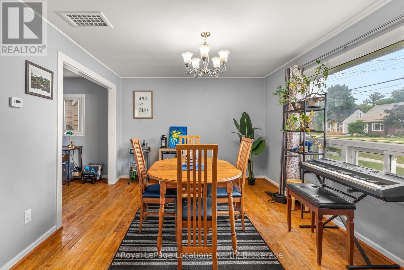 520 MAPLE STREET - Image 7