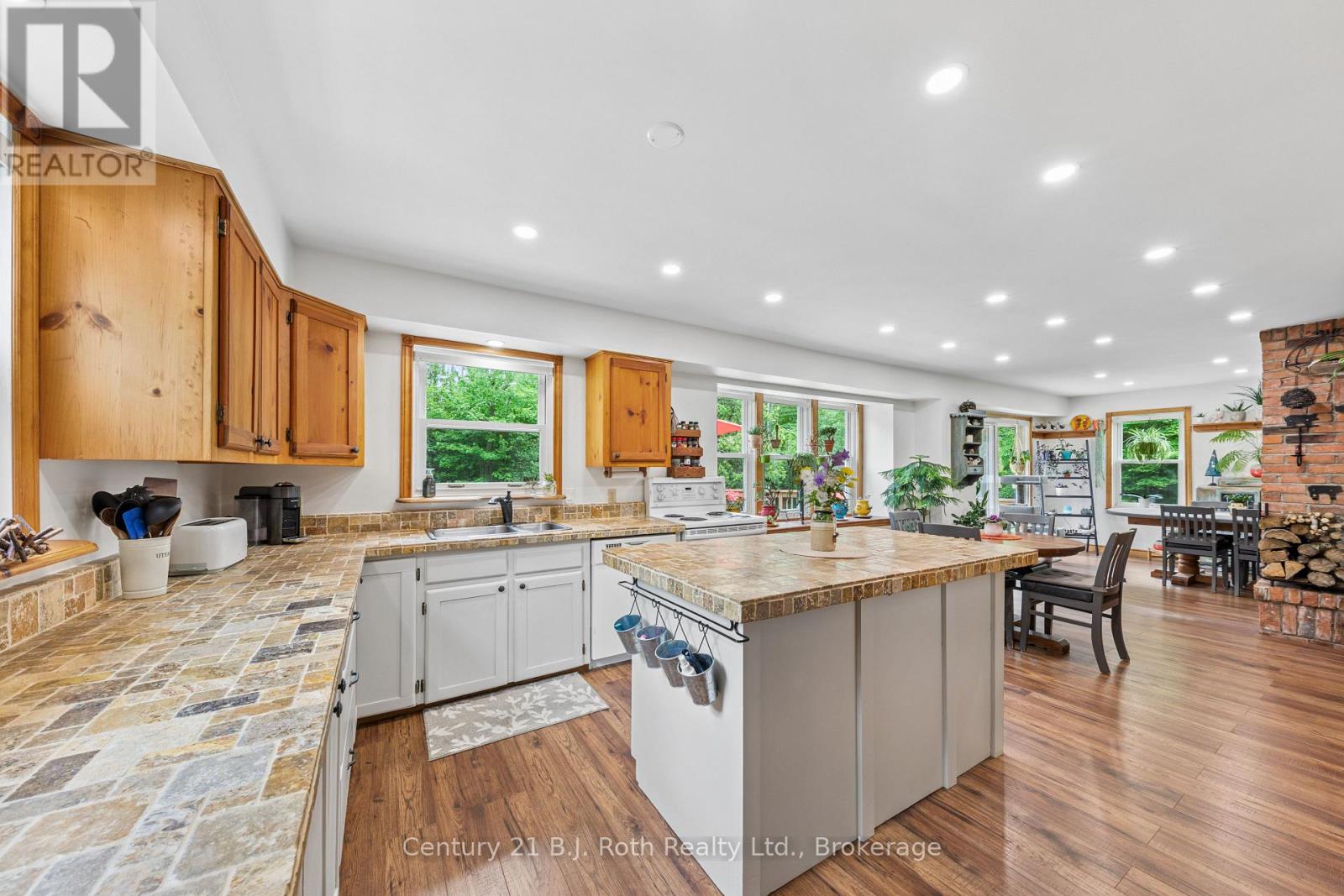 3147 DALTON COURT - Image 8