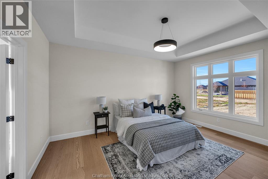 207 Rosewood CRESCENT - 30