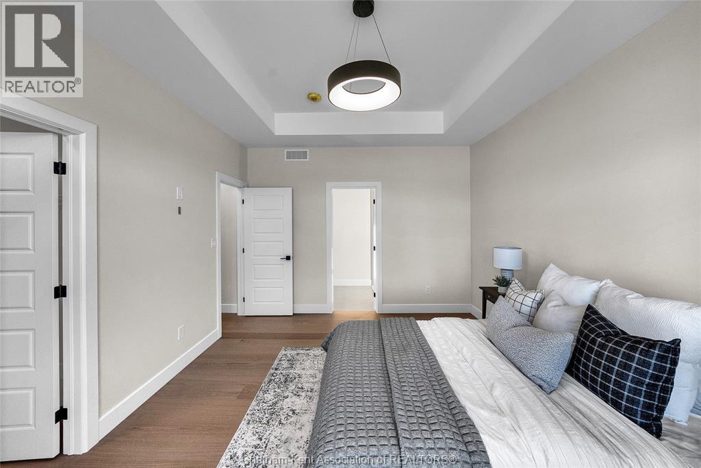 207 Rosewood CRESCENT - 32