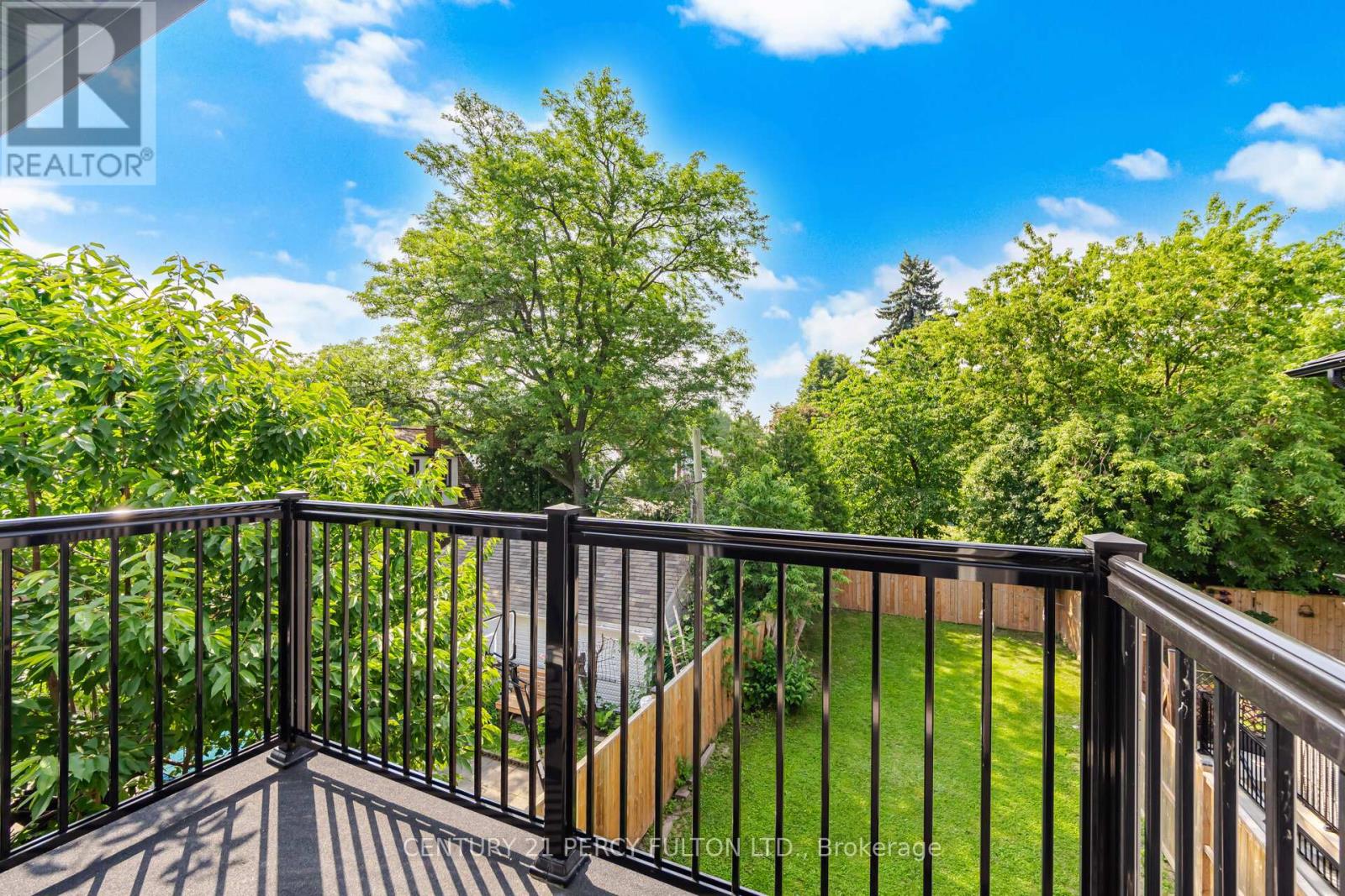 195 DANFORTH ROAD - 33