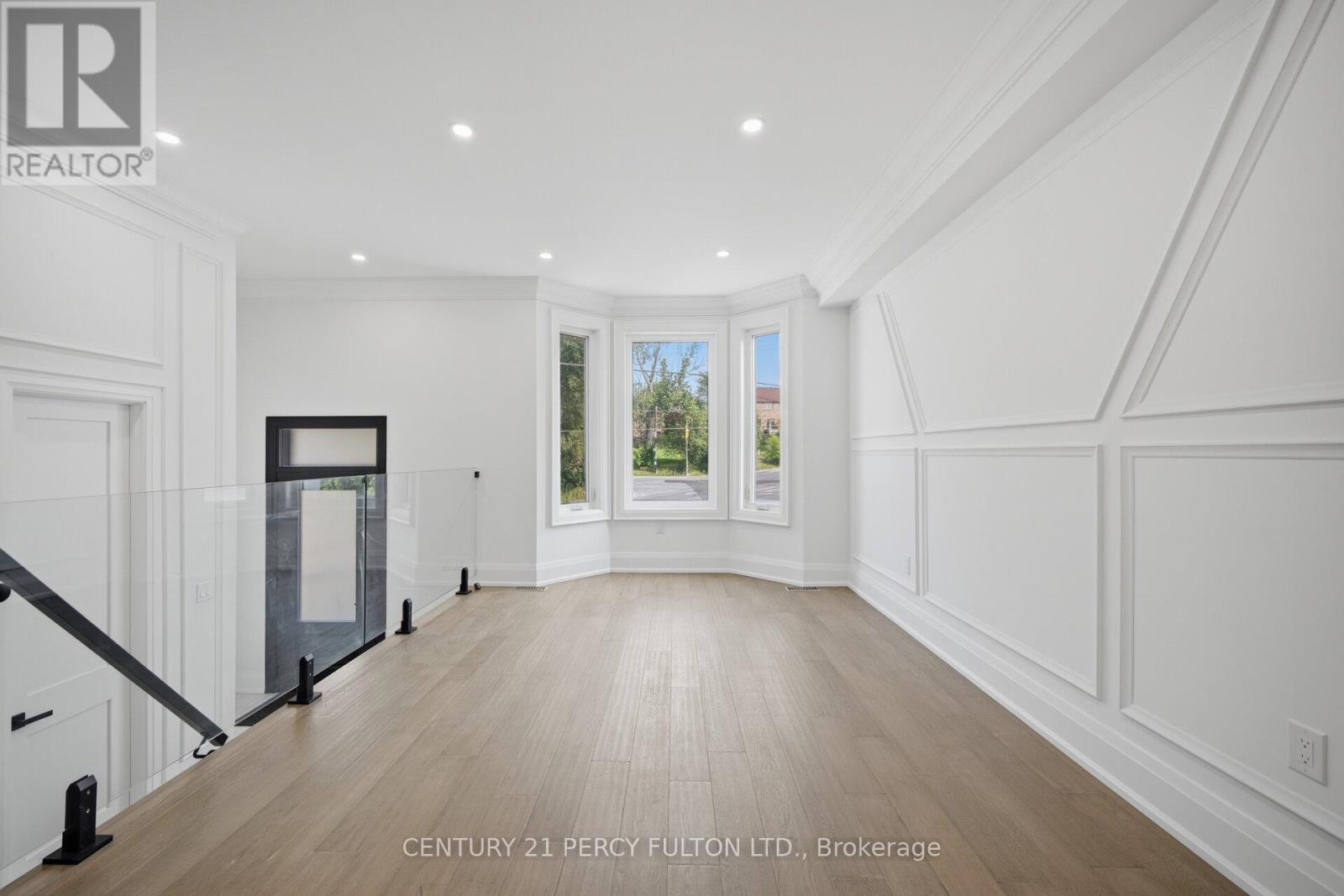 195 DANFORTH ROAD - 3