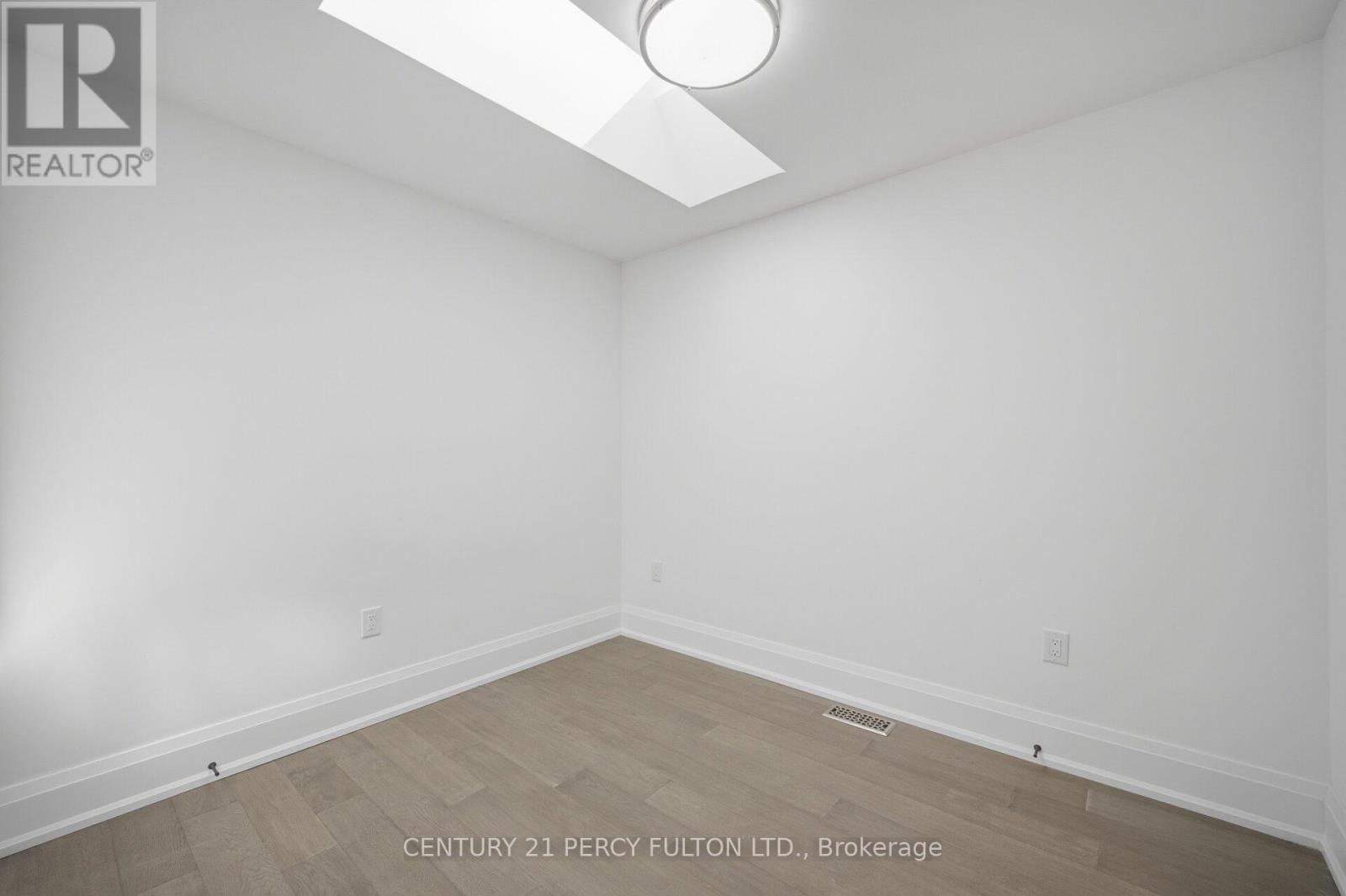 195 DANFORTH ROAD - 30