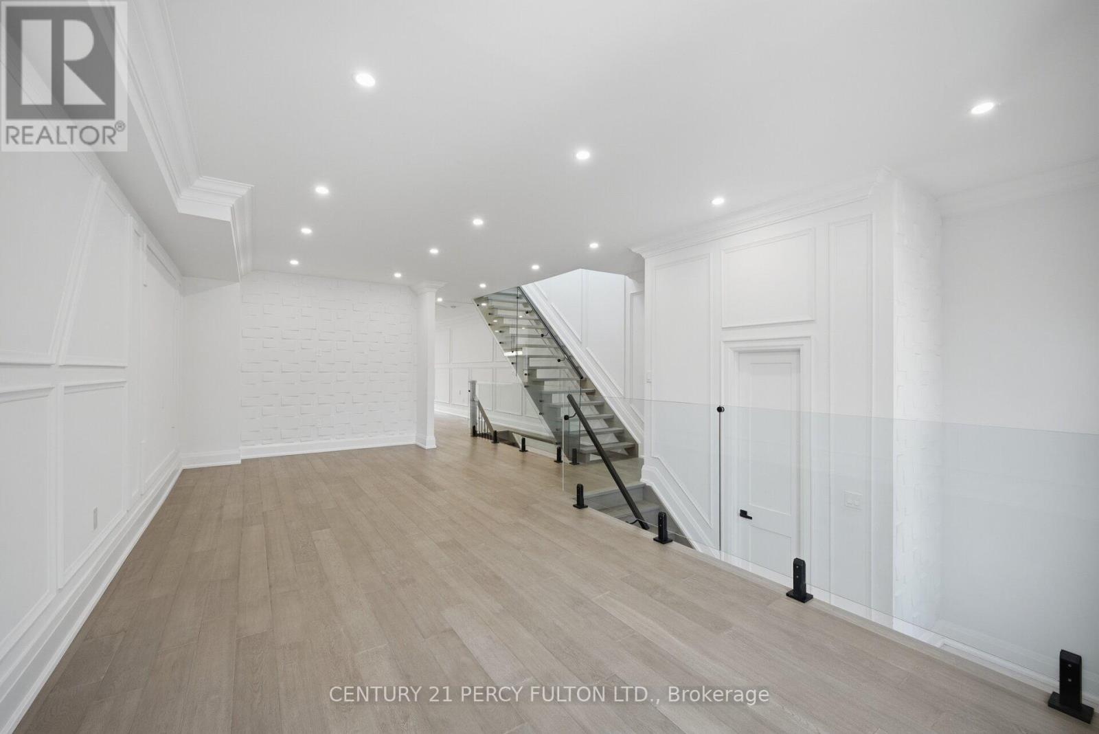 195 DANFORTH ROAD - 5