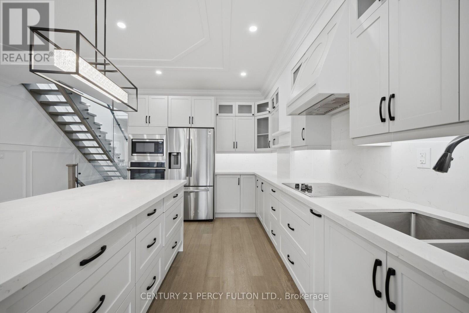195 DANFORTH ROAD - 9