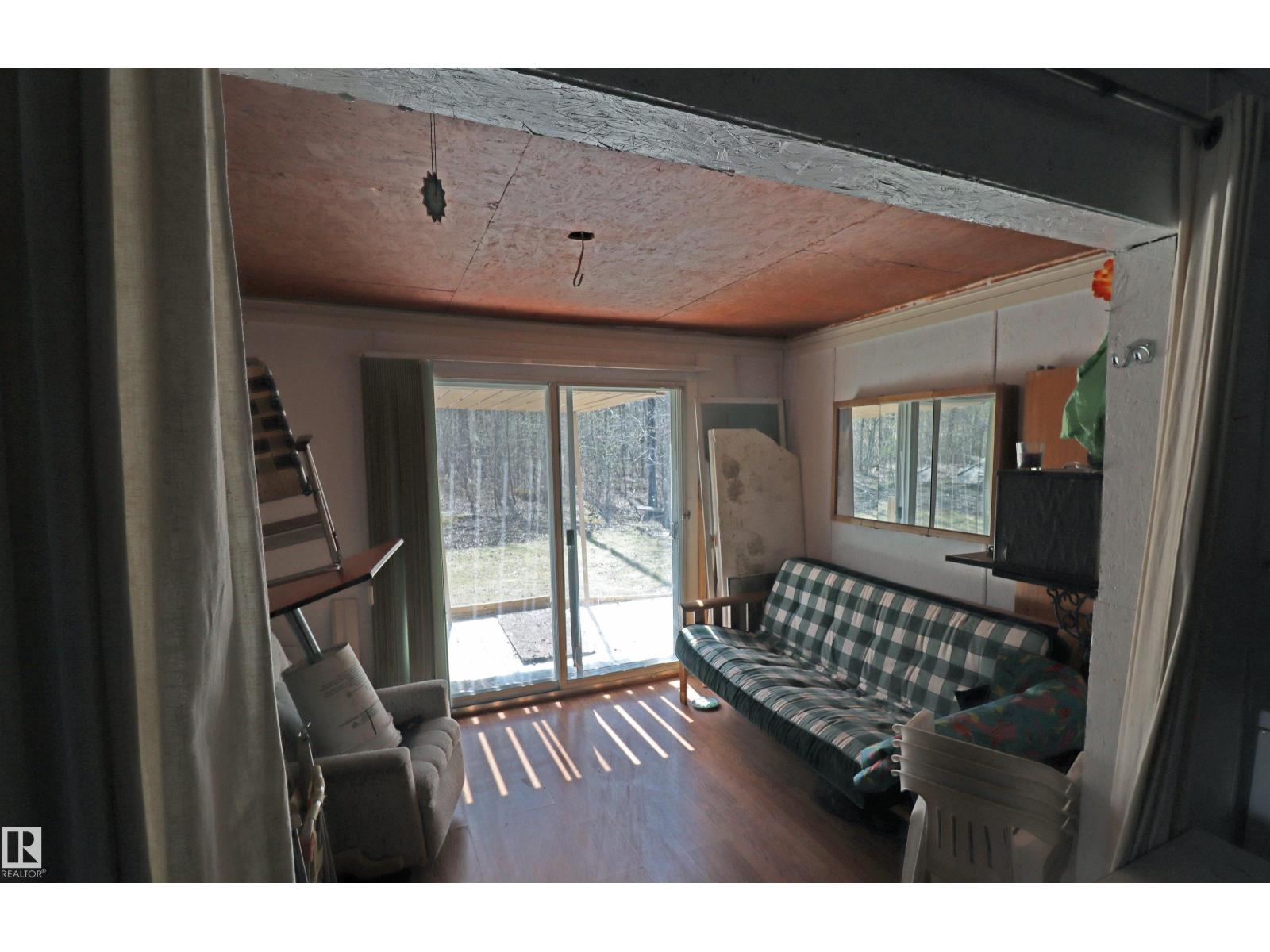 #311 53102 RGE RD 40 - 4
