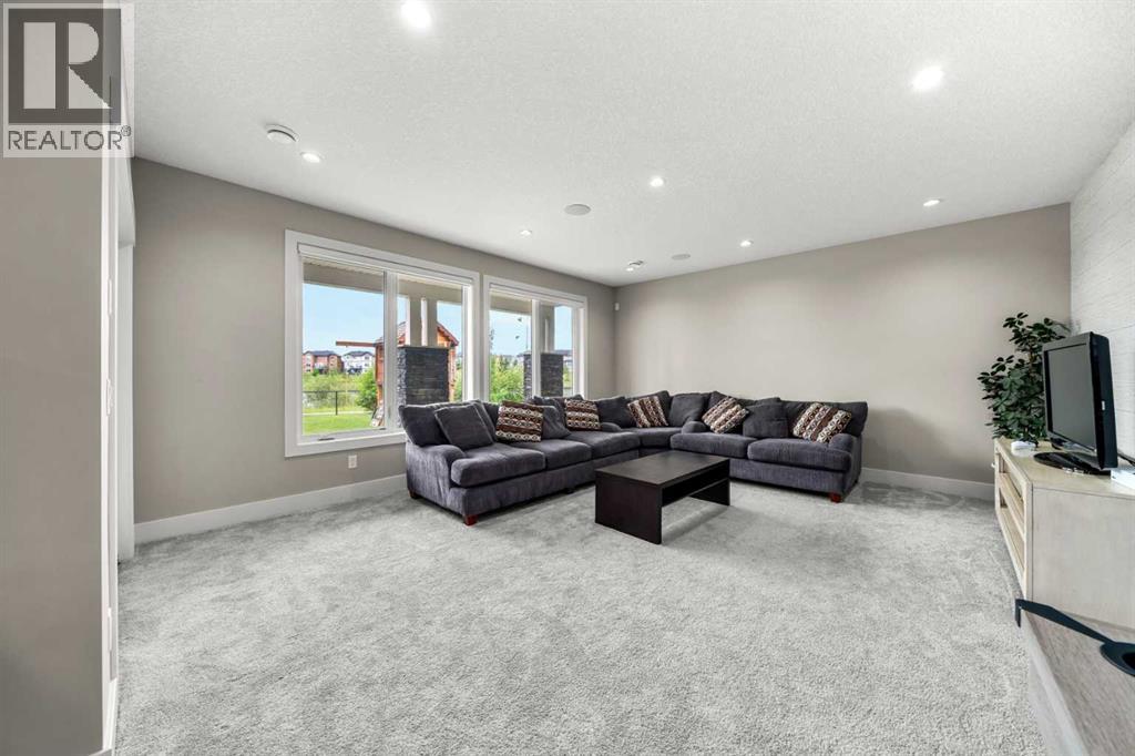 148 Kinniburgh Loop - 34