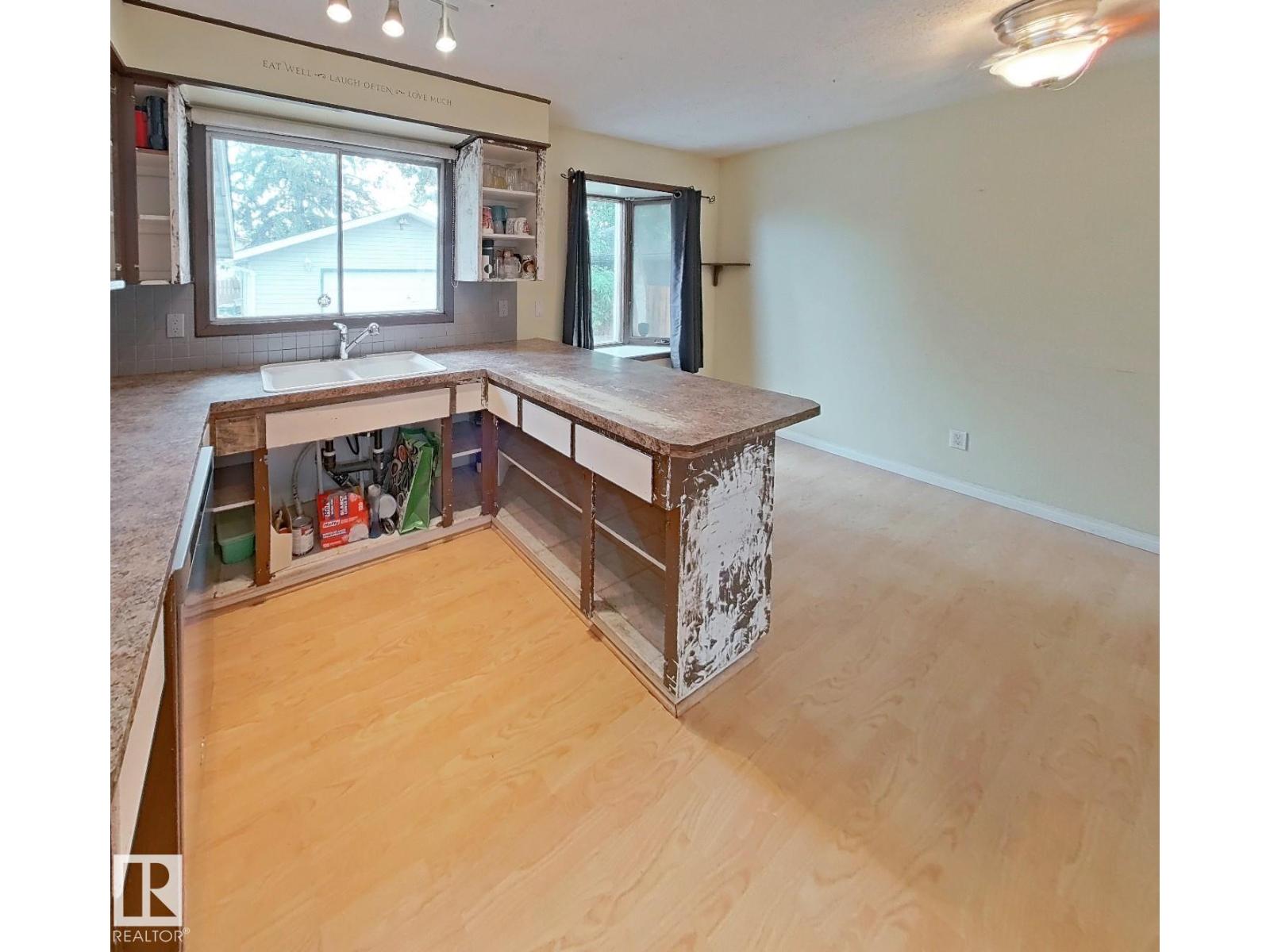 122 HARRISON DR NW - 15