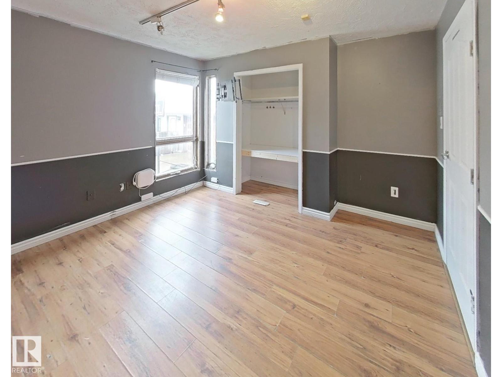 122 HARRISON DR NW - 24