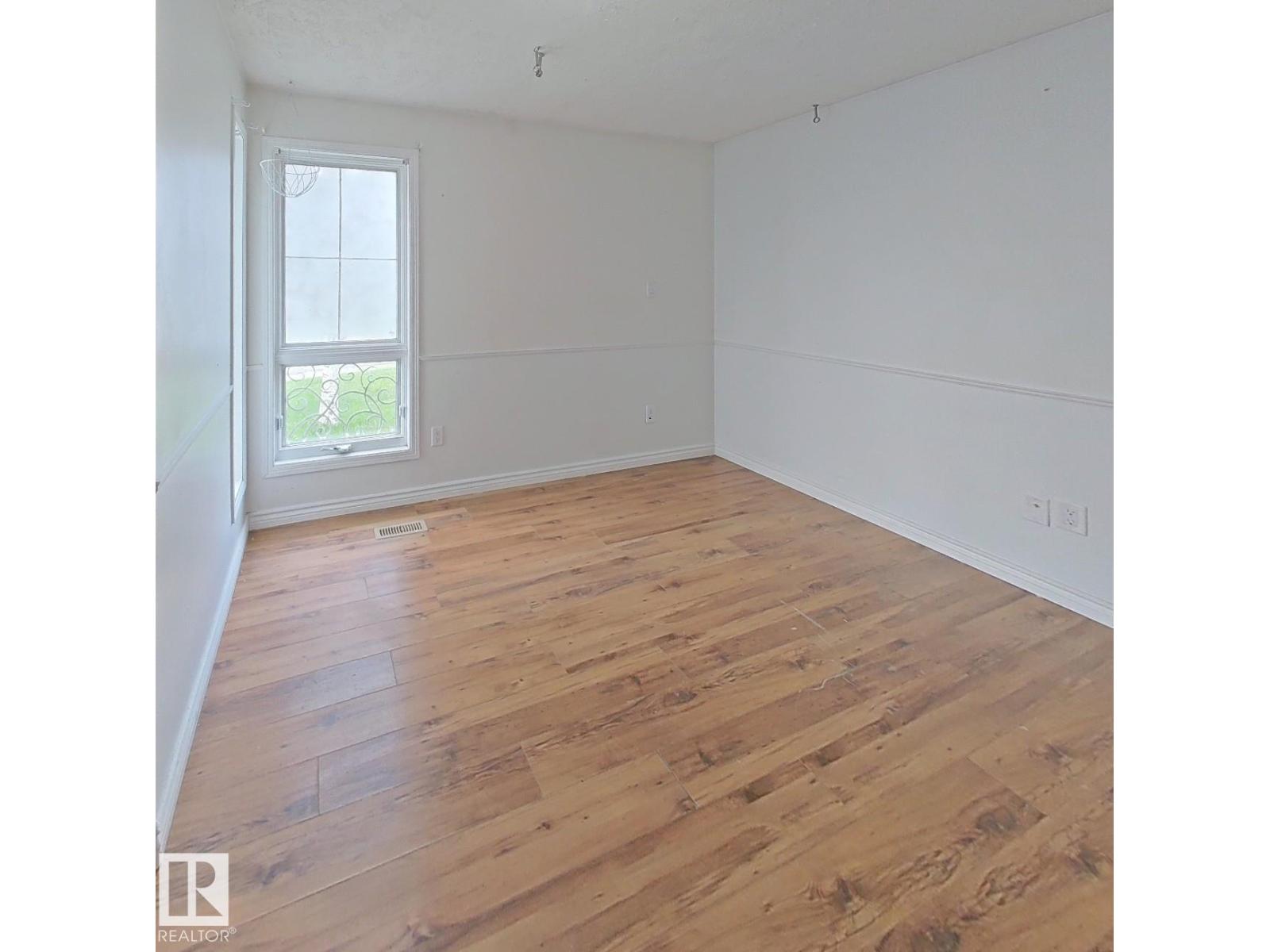 122 HARRISON DR NW - 27