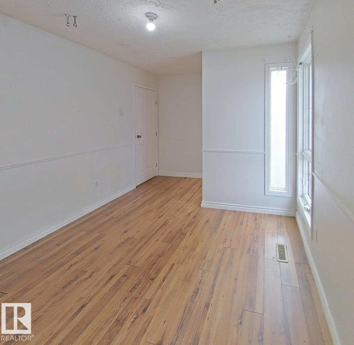 122 HARRISON DR NW - 29