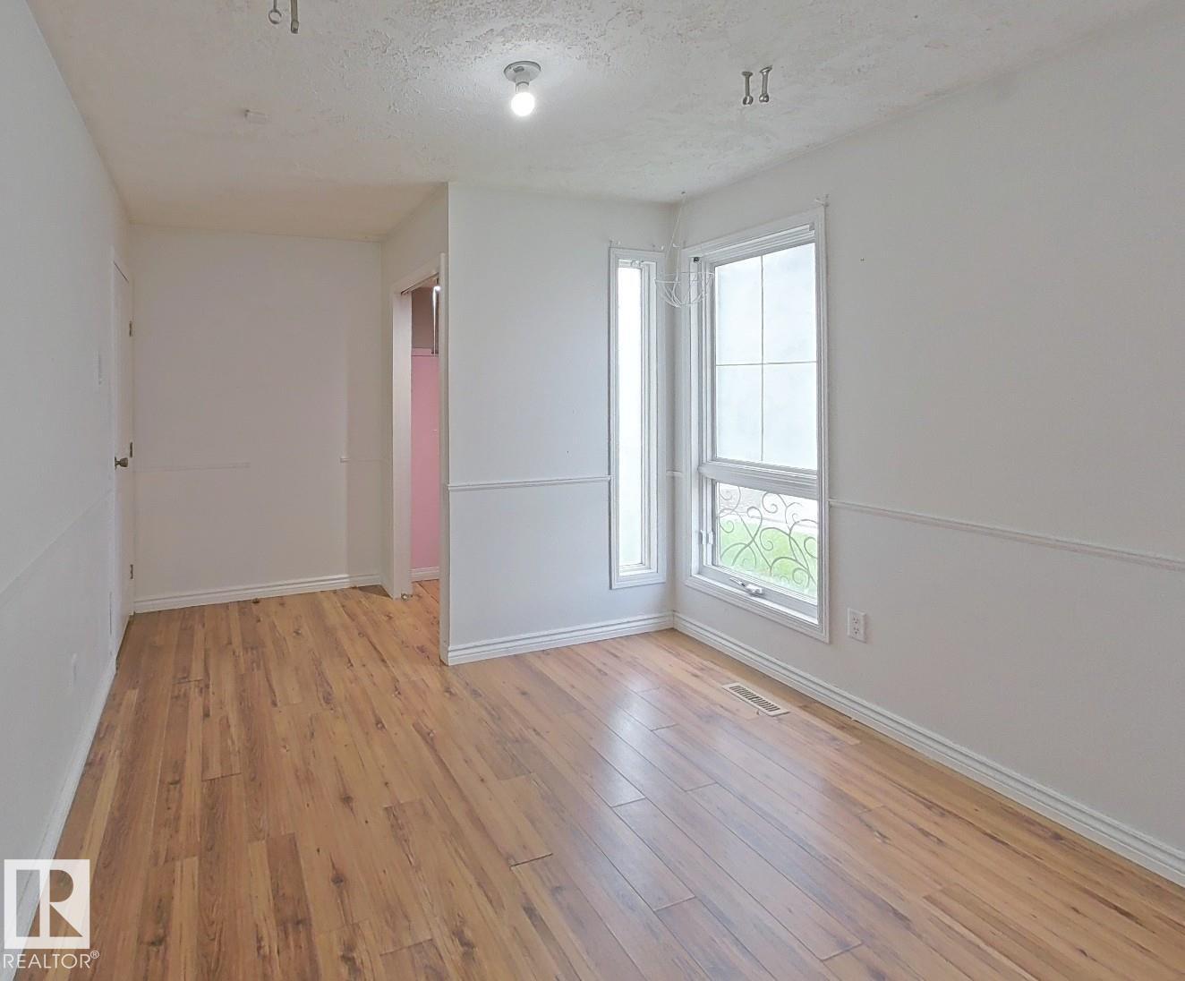 122 HARRISON DR NW - 30