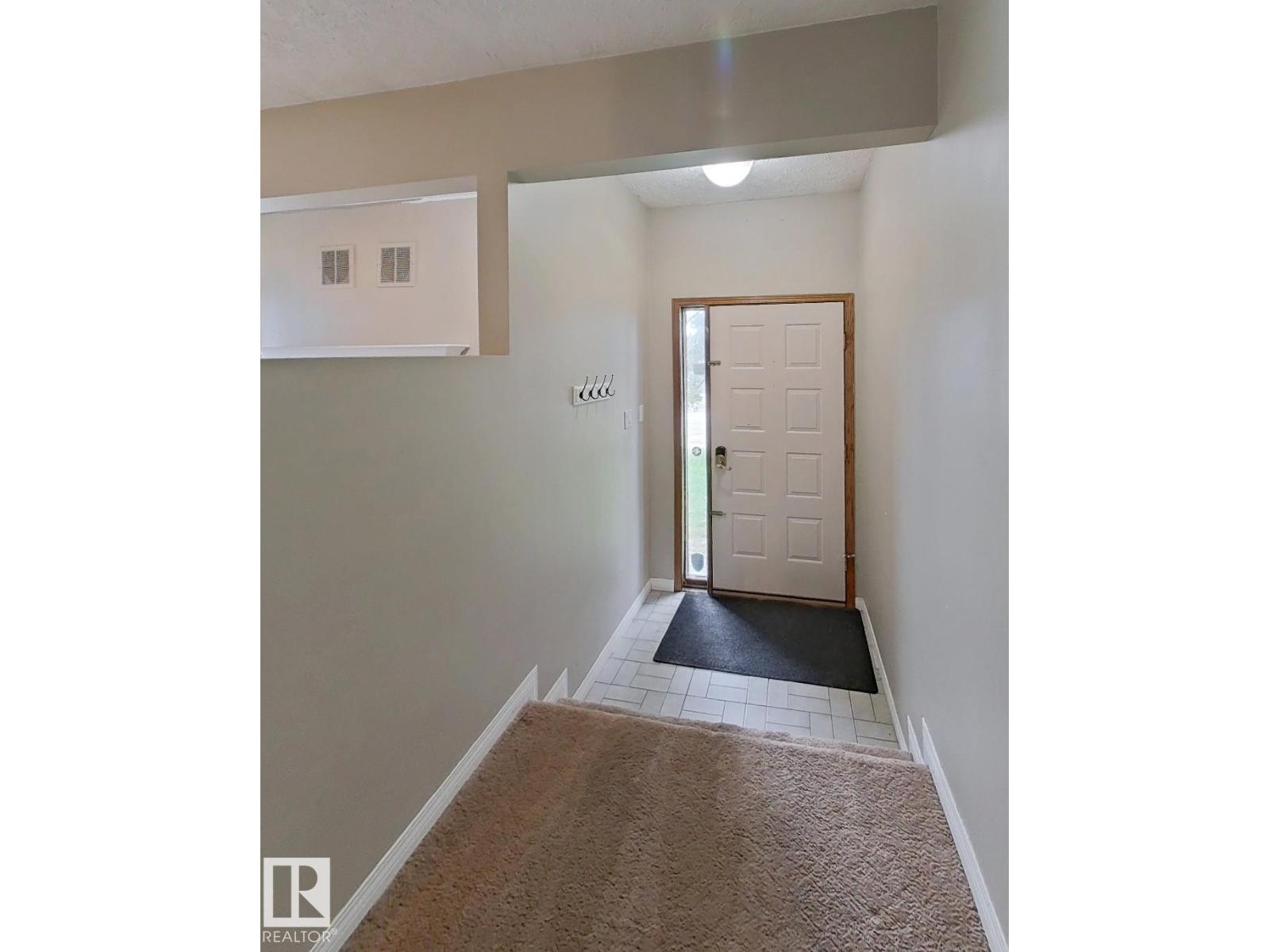 122 HARRISON DR NW - 4
