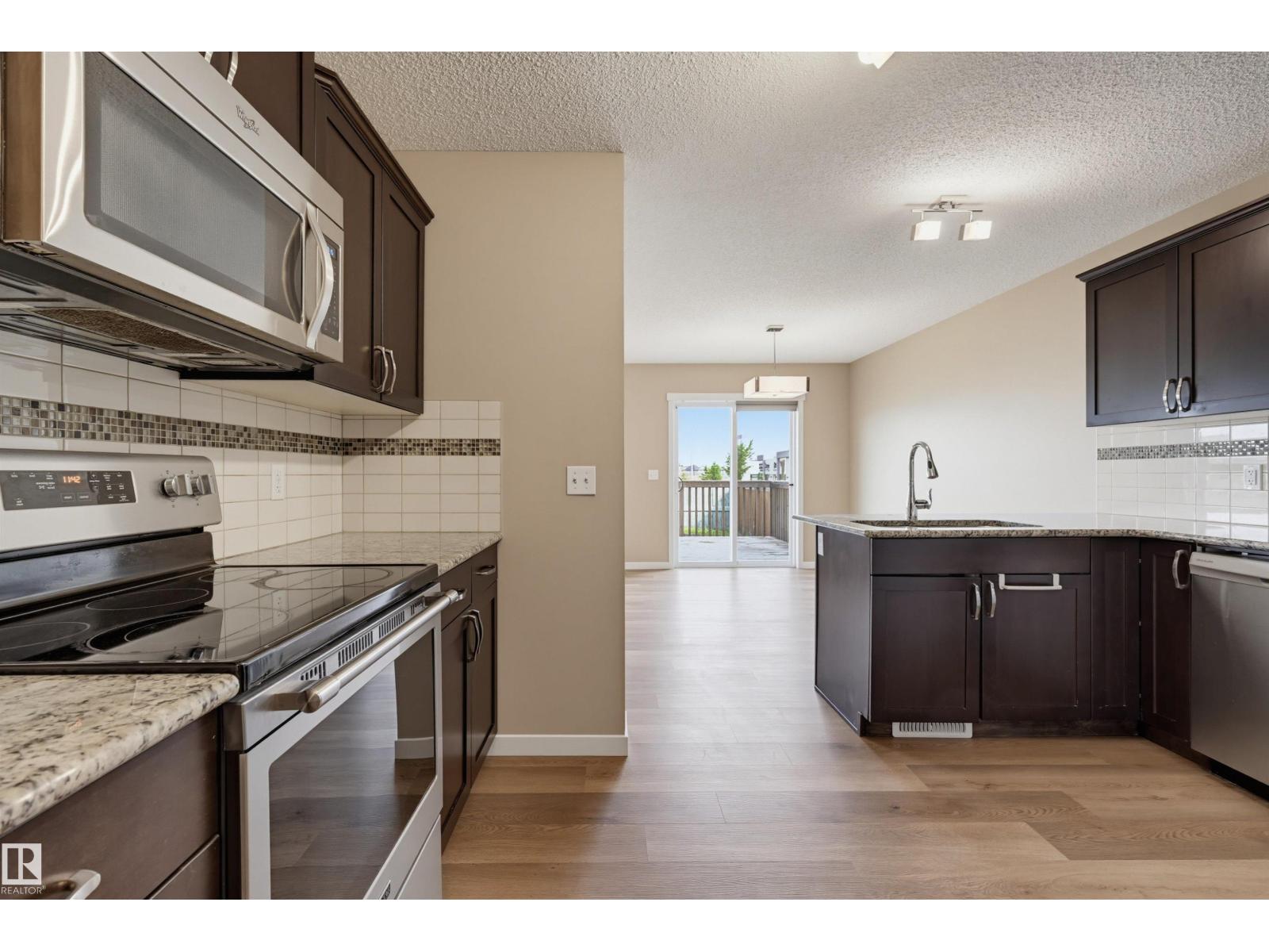 16428 12 AV SW — photo 12