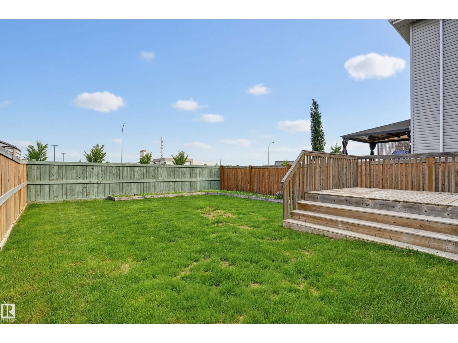 16428 12 AV SW — photo 34