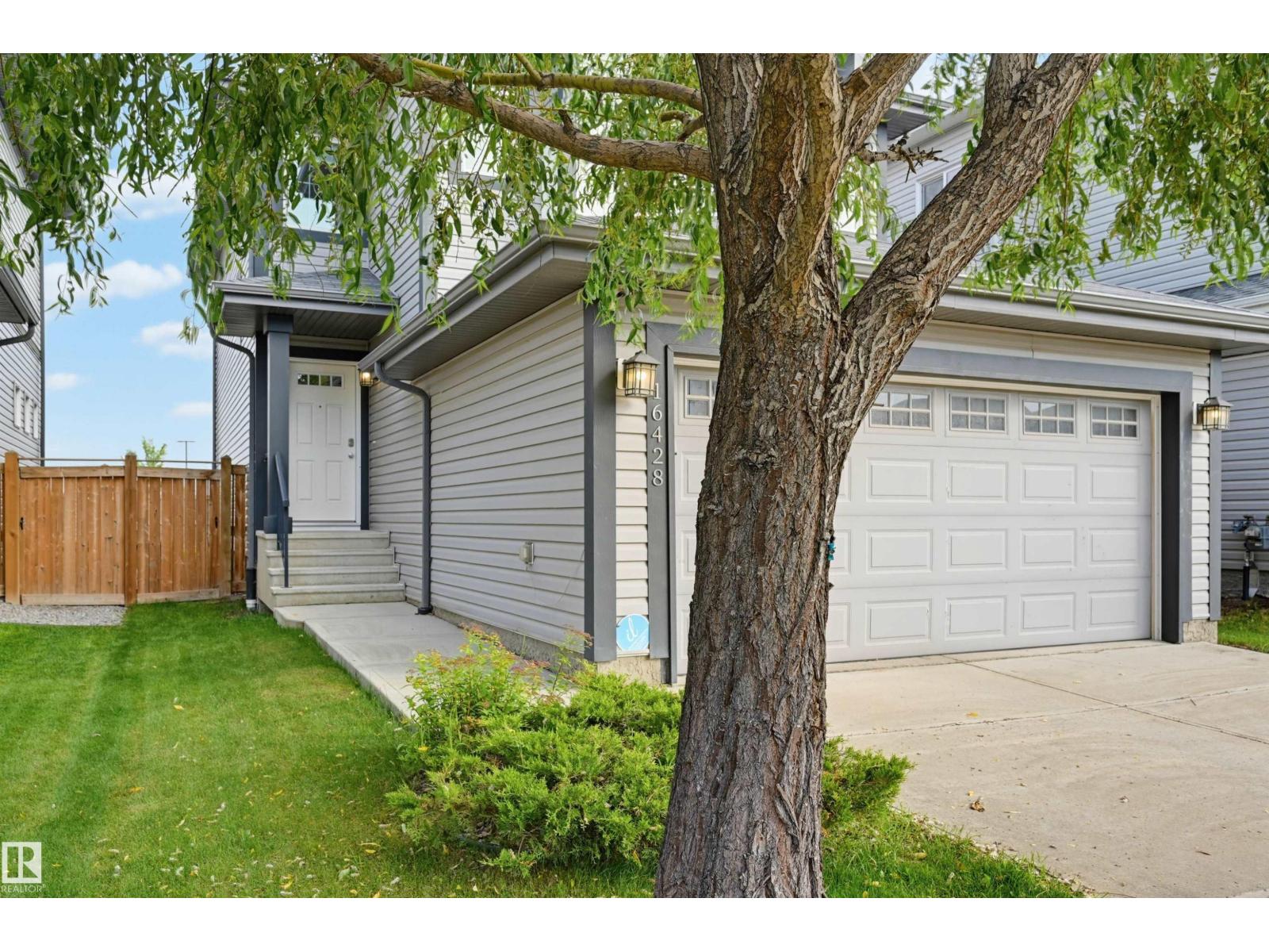 16428 12 AV SW — photo 38