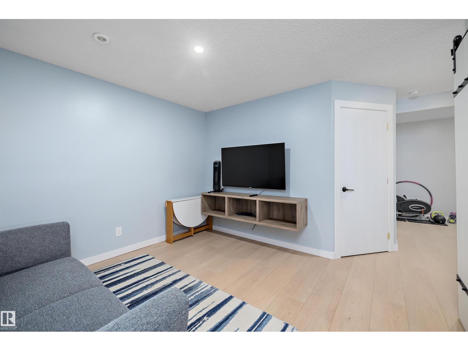 134 AMBLESIDE WY - 42