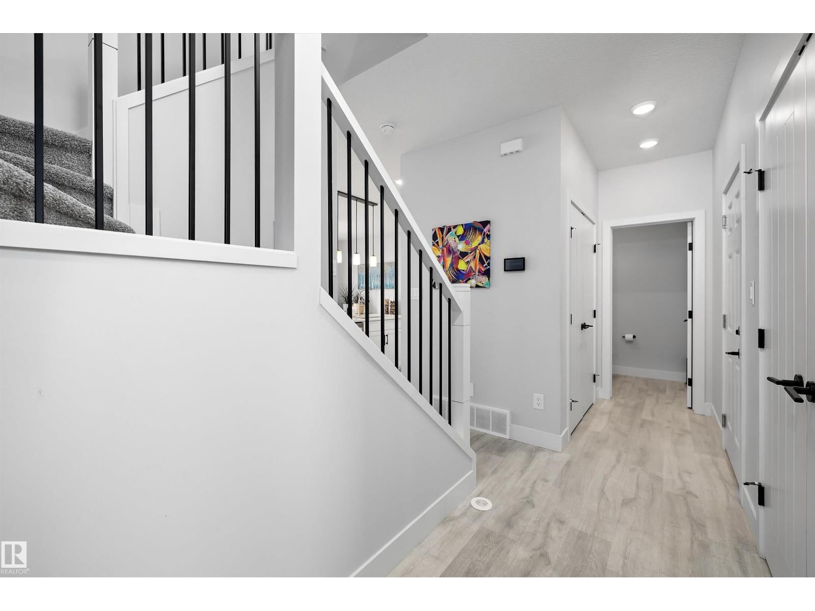 134 AMBLESIDE WY - 6