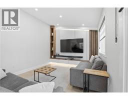 2pc Bathroom - 108 Greenshire Drive, Hamilton, ON L9C7G5 Photo 11