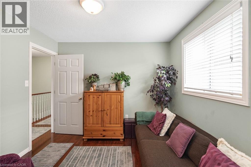10 RICHVIEW Drive - 27
