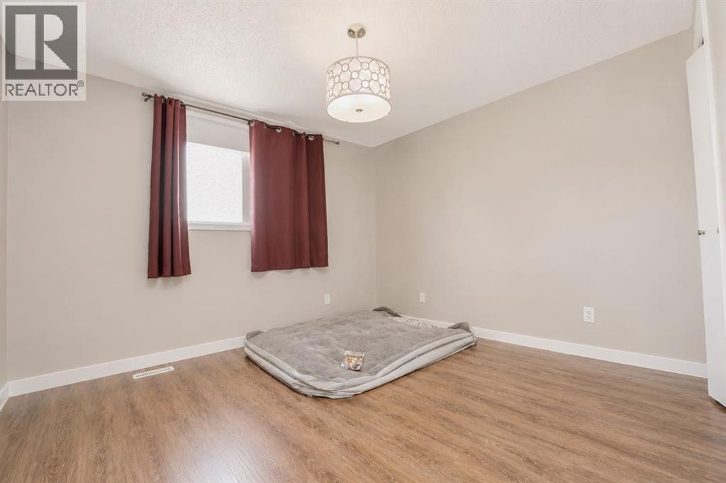 11814 96 Street — photo 7