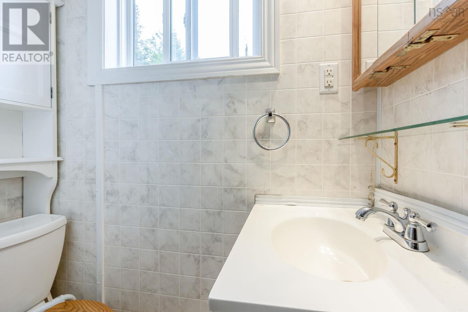 1726 Fed Road - 32
