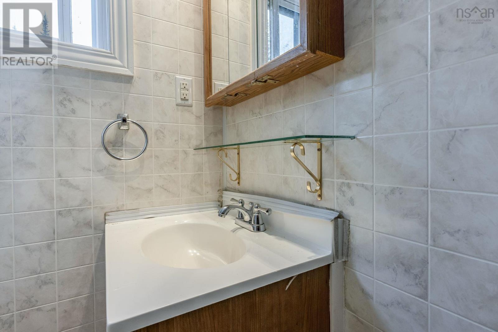 1726 Fed Road - 31