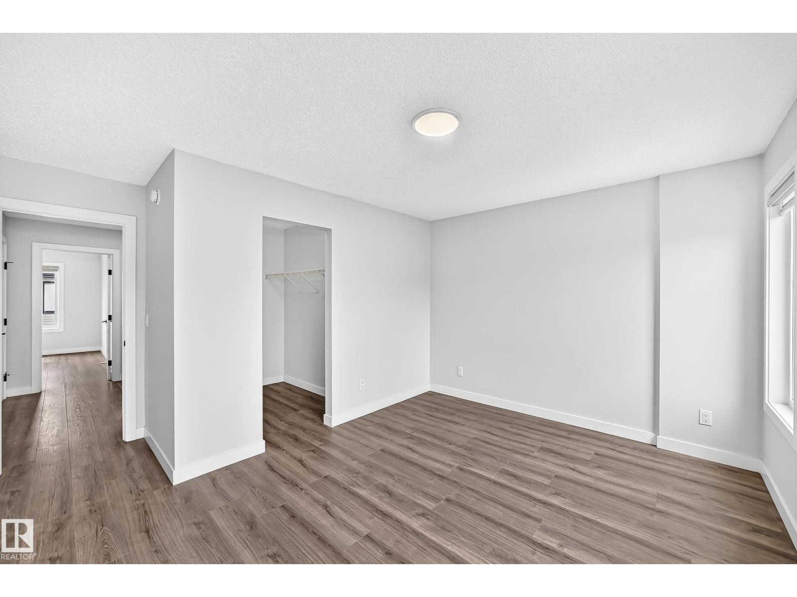 #82 11910 35 AV SW - 24