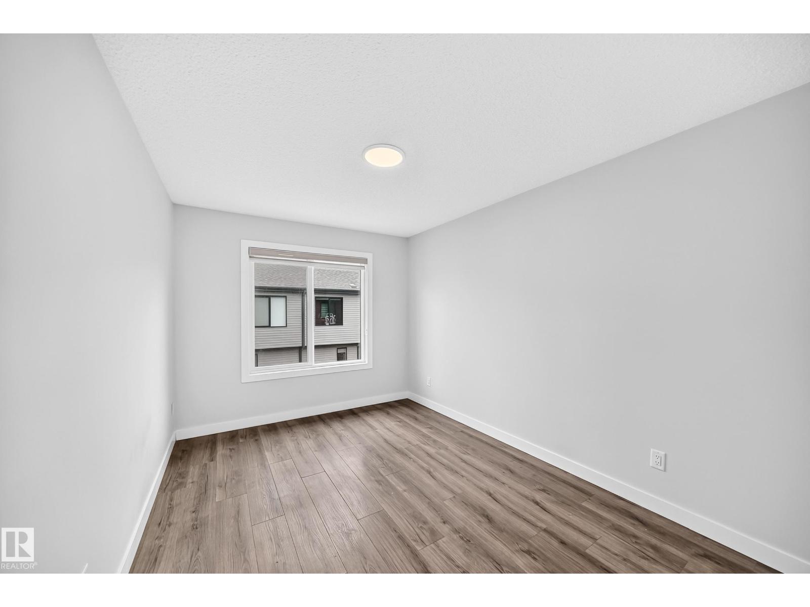 #82 11910 35 AV SW - 29