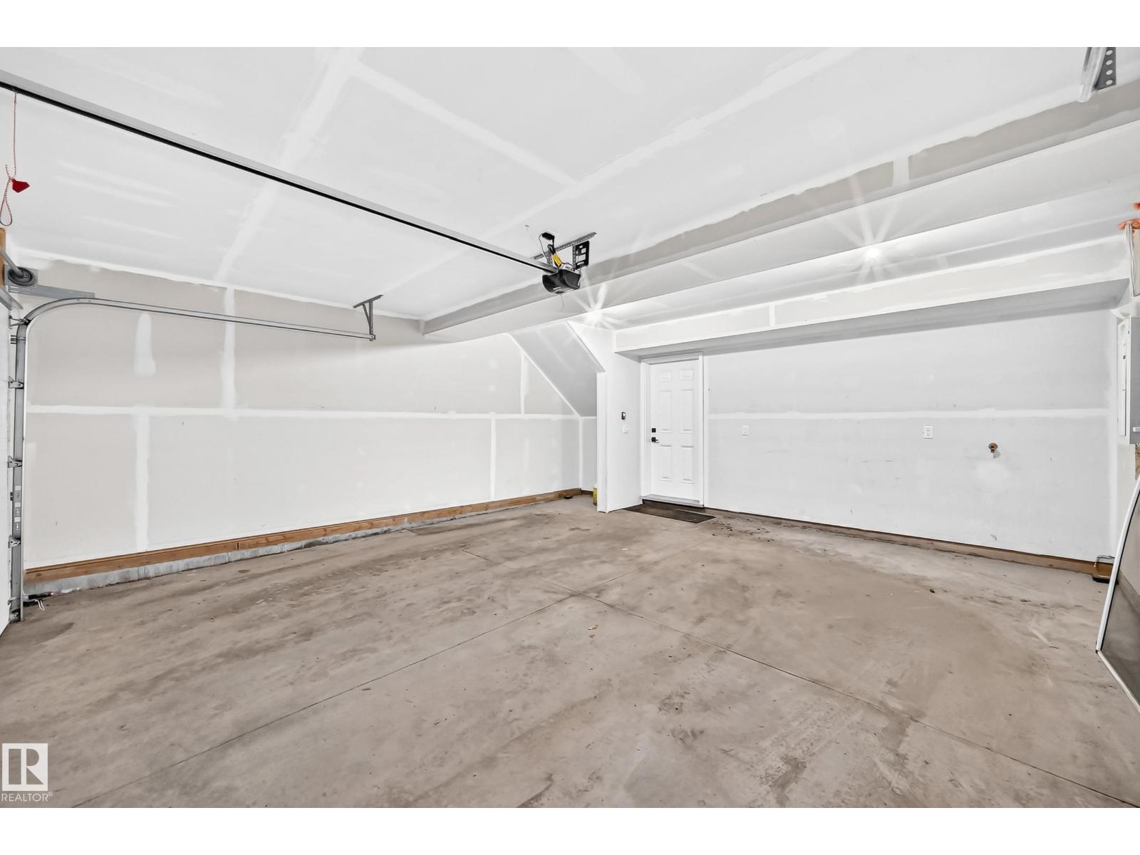 #82 11910 35 AV SW - 42
