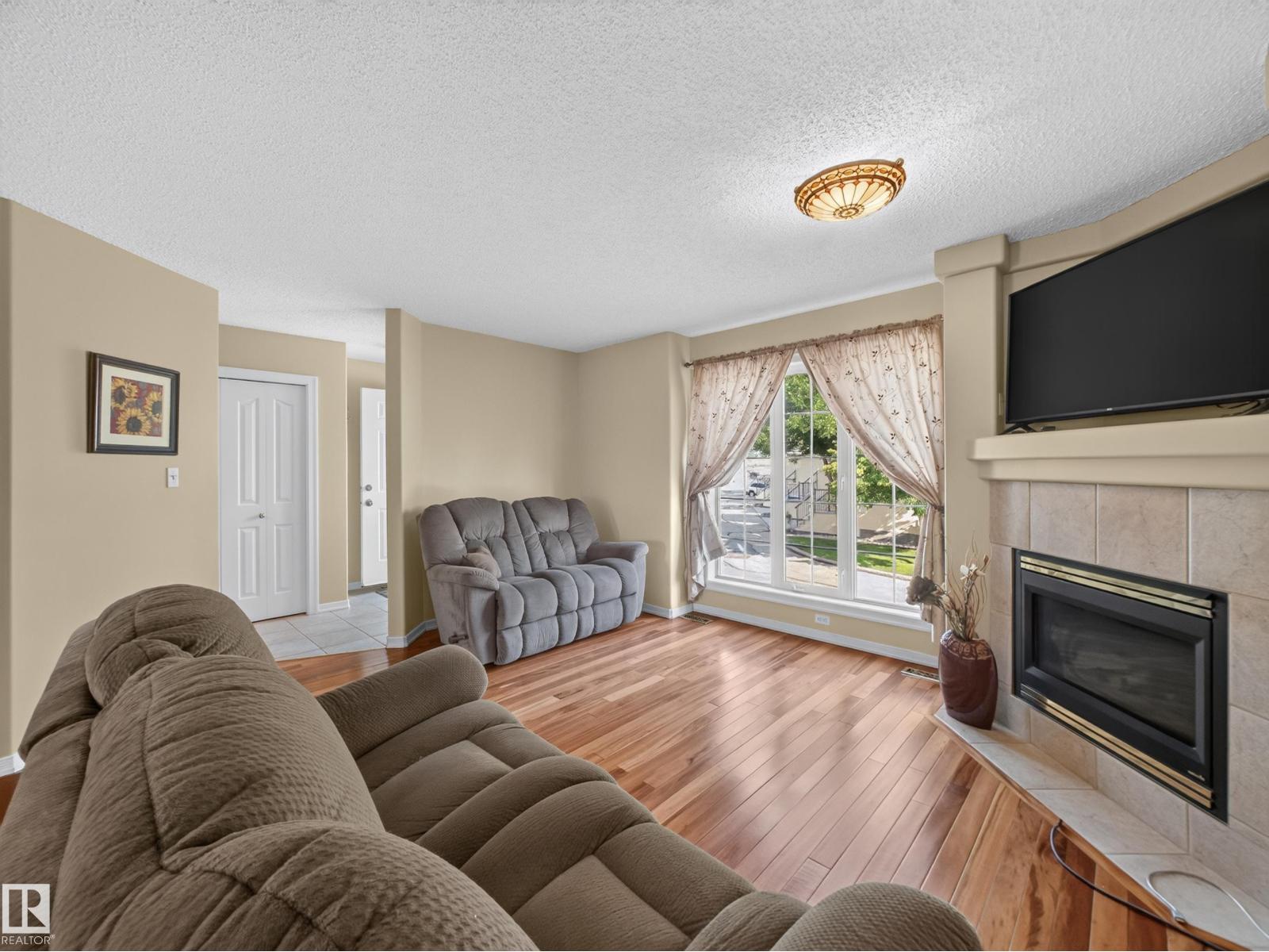 #32 2419 133 AV NW — photo 10