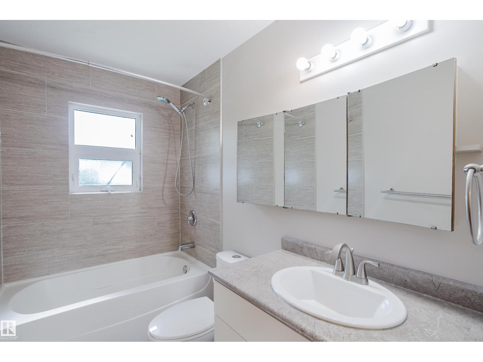 102 PINE ST — photo 22