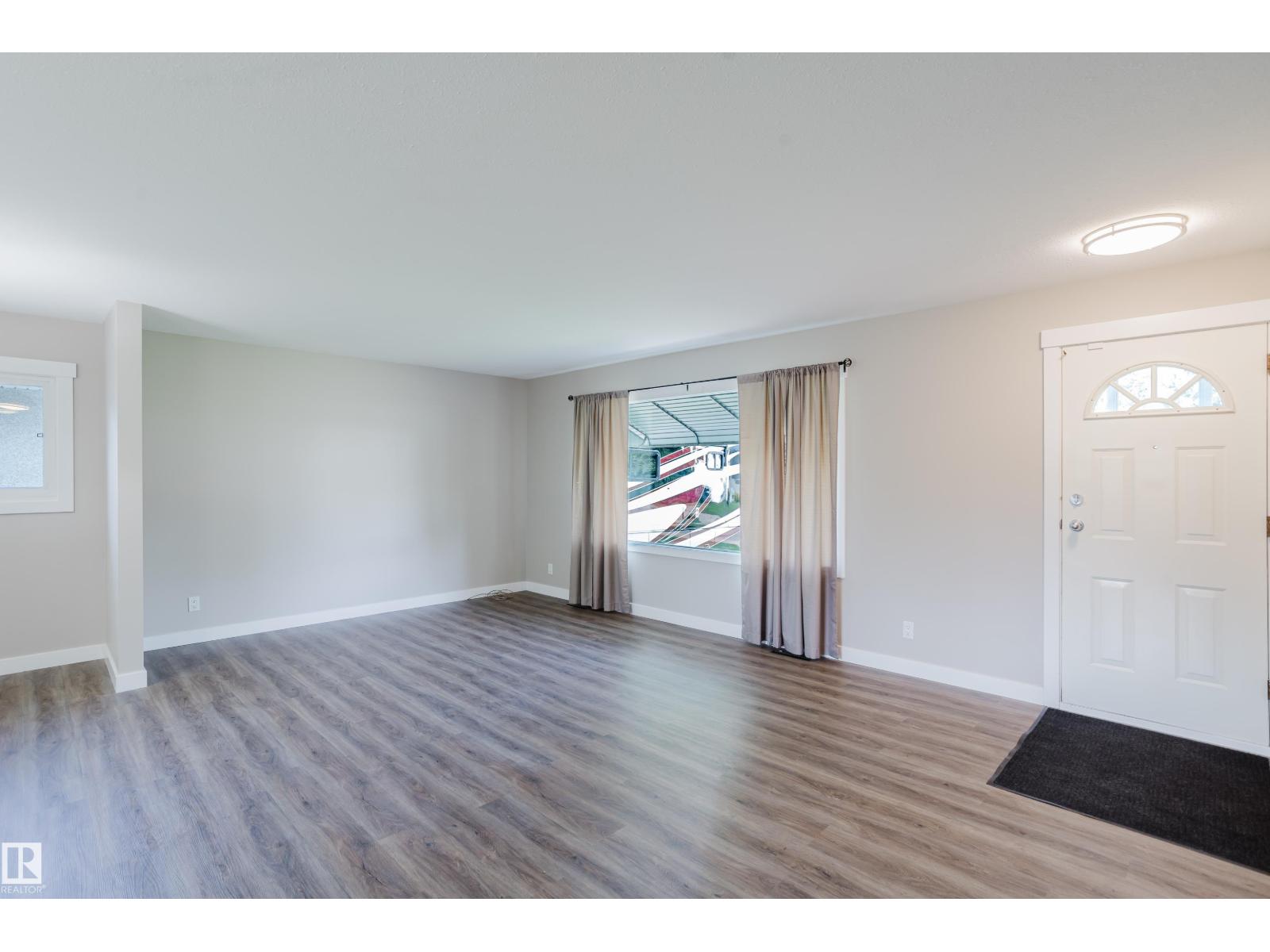 102 PINE ST - photo 3