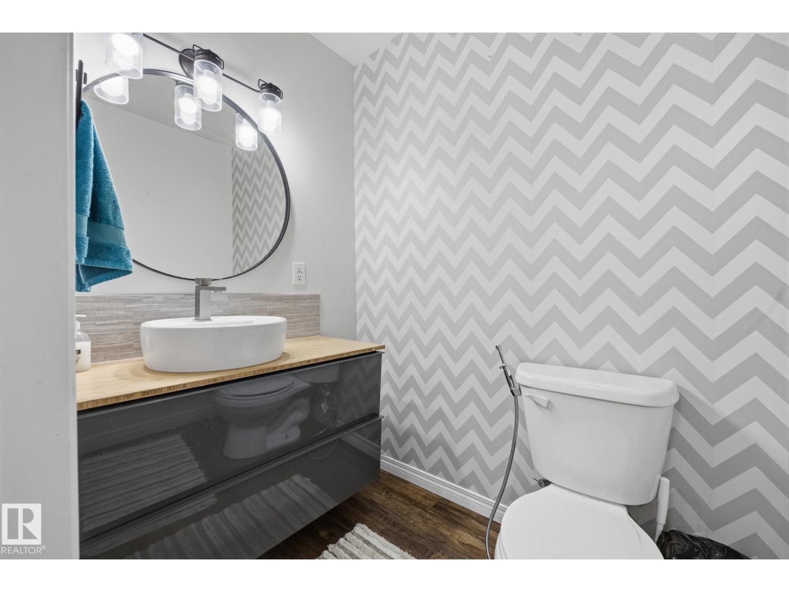 #105 16428 109 ST NW - 25