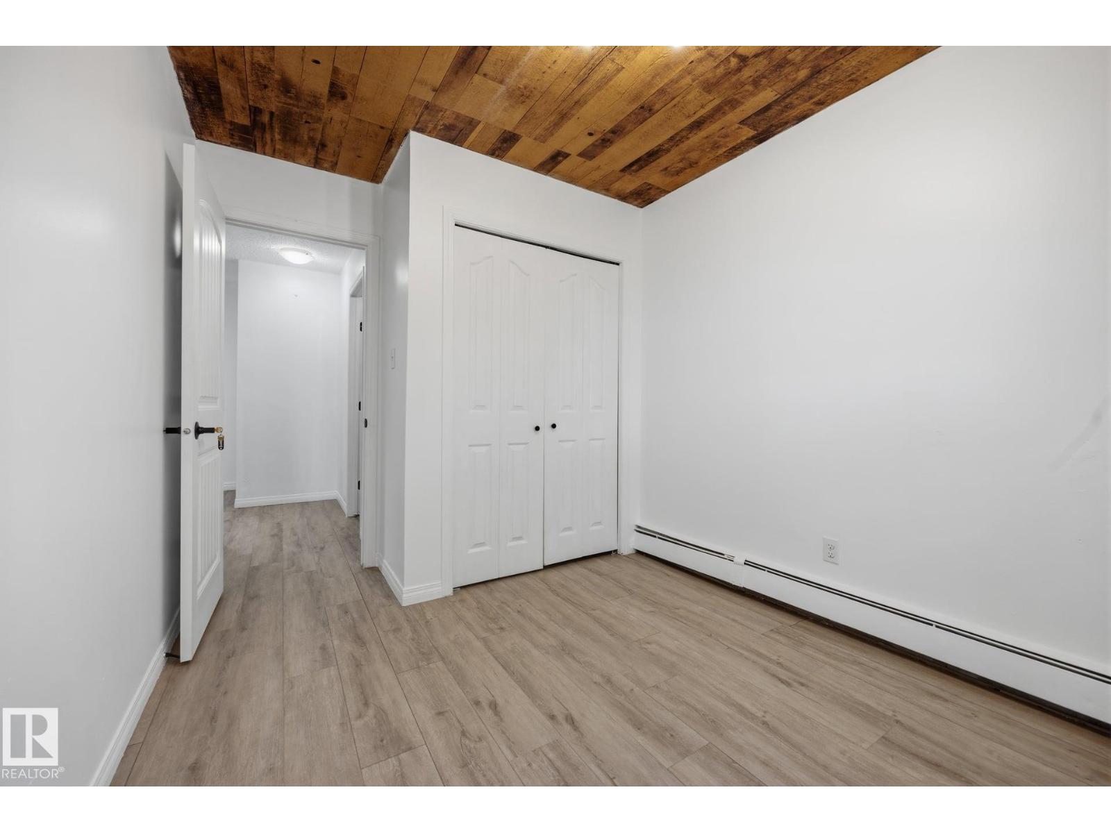 #105 16428 109 ST NW - 32