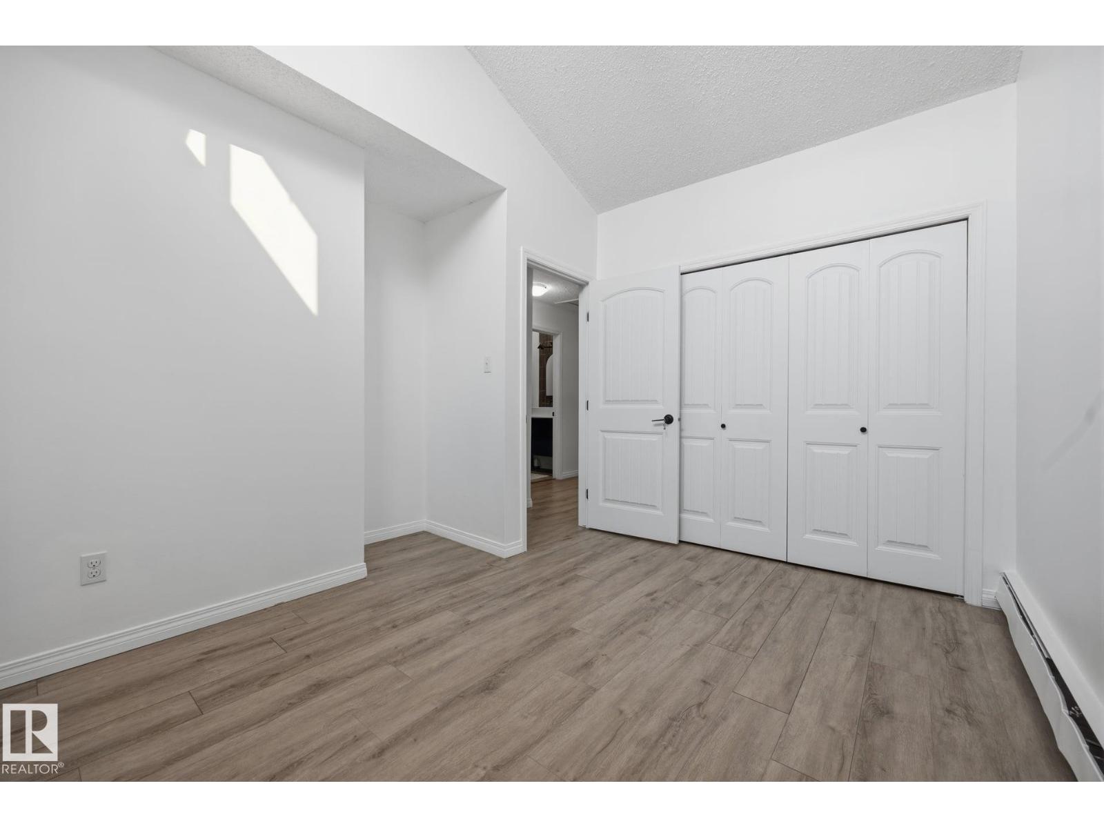 #105 16428 109 ST NW - 28