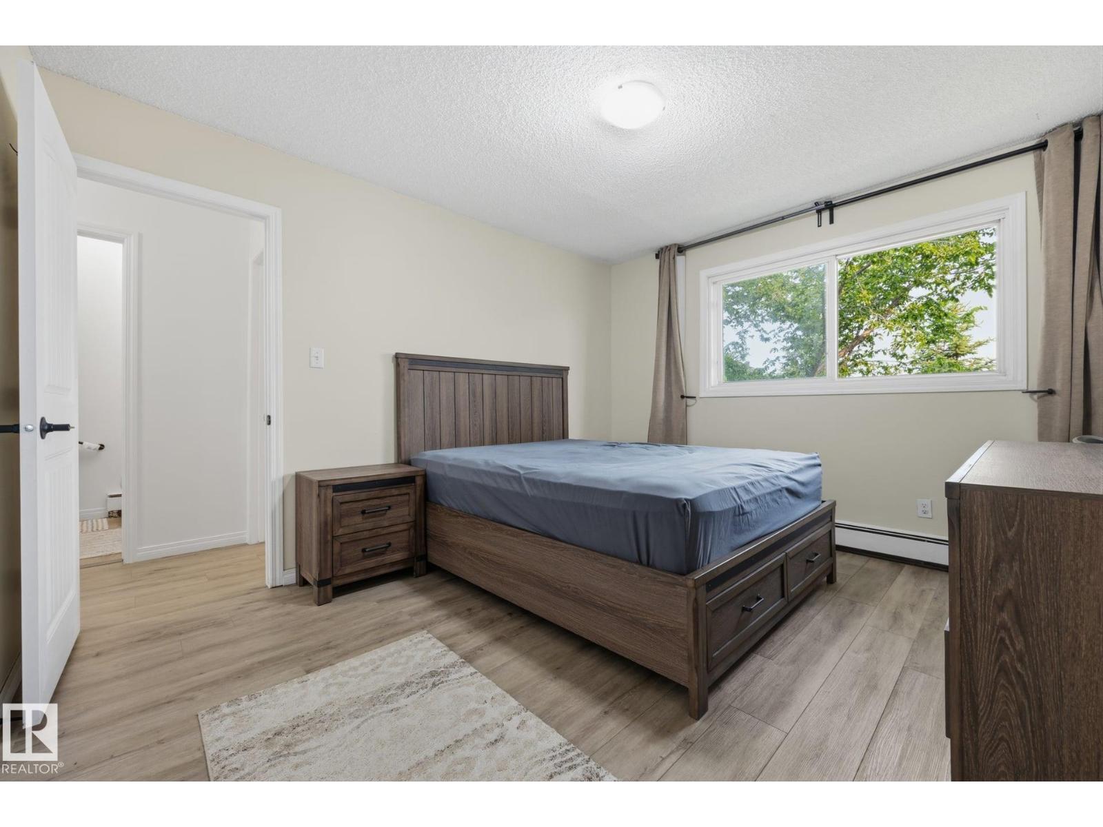 #105 16428 109 ST NW - 34