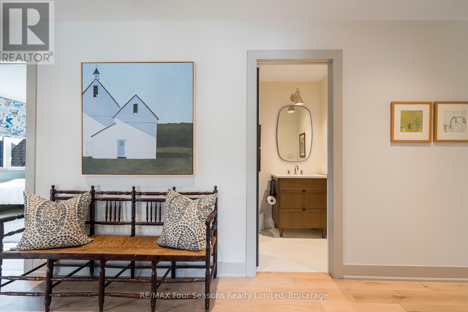 124 BIRCHES BOULEVARD - Image 22