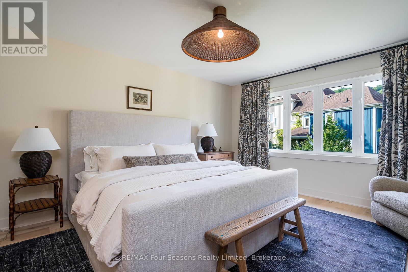124 BIRCHES BOULEVARD - Image 23