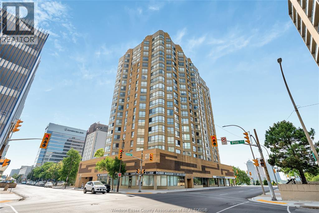 #1902 75 RIVERSIDE DRIVE East - 1