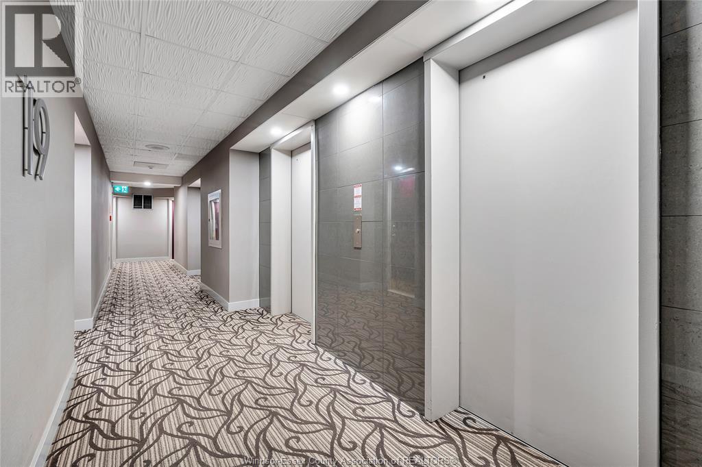 #1902 75 RIVERSIDE DRIVE East - 28