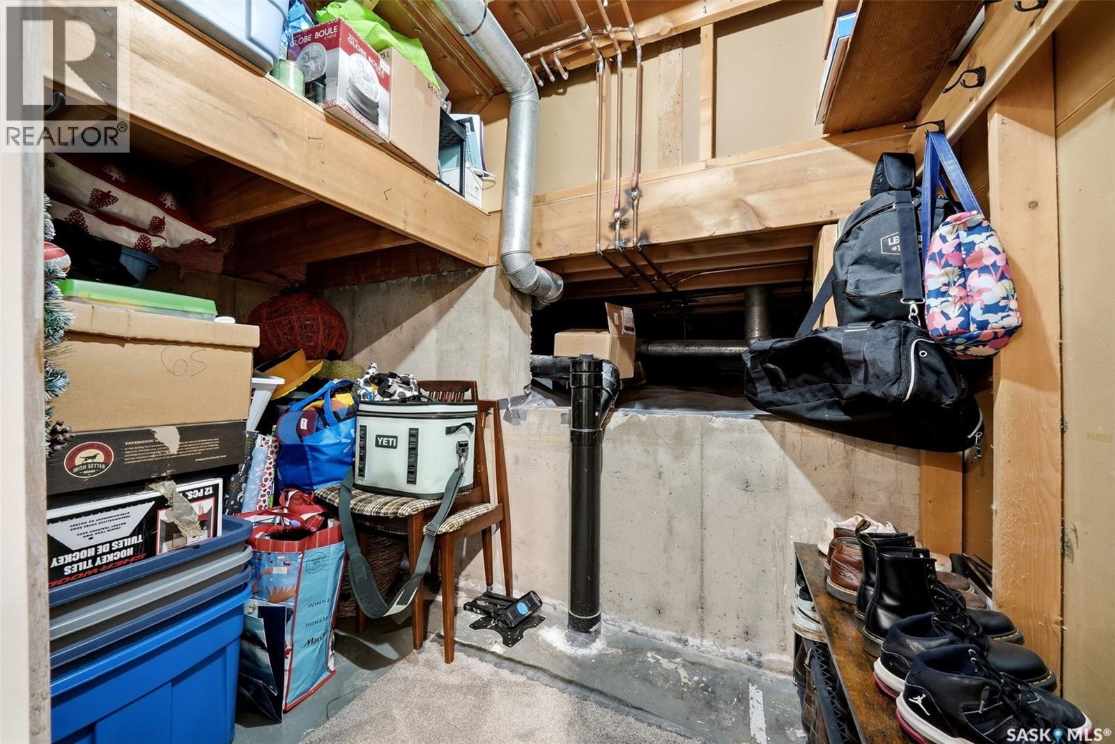 208 Habkirk DRIVE — photo 46