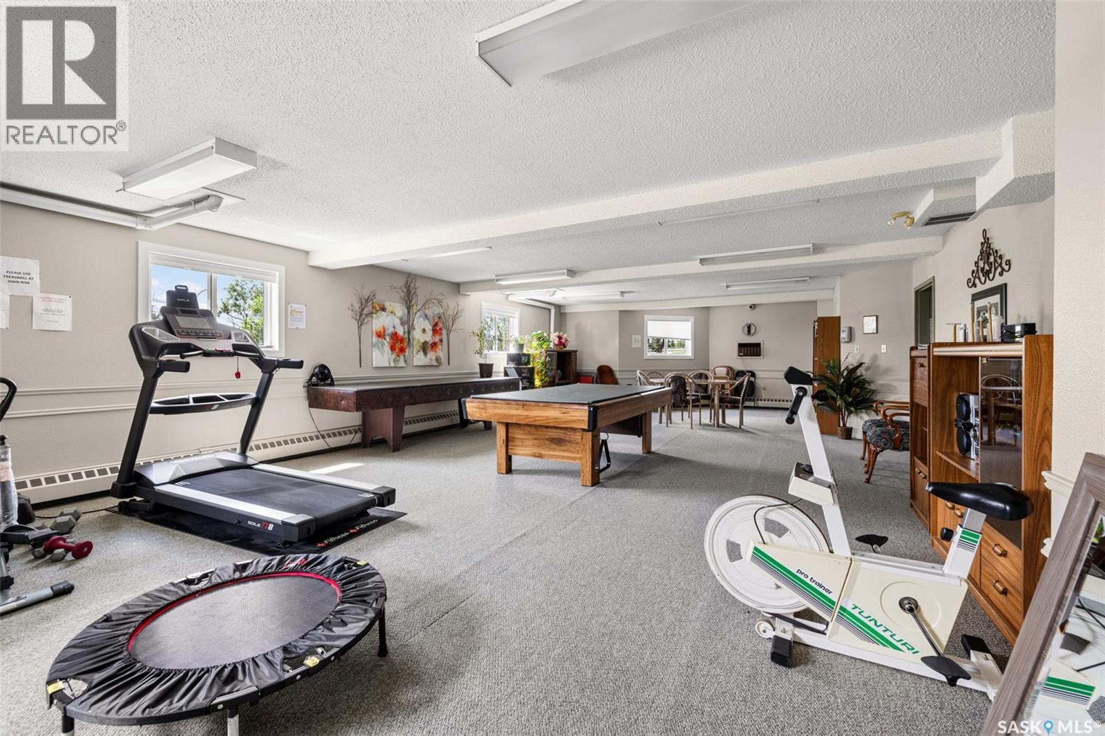 #114 3410 Park STREET - 27