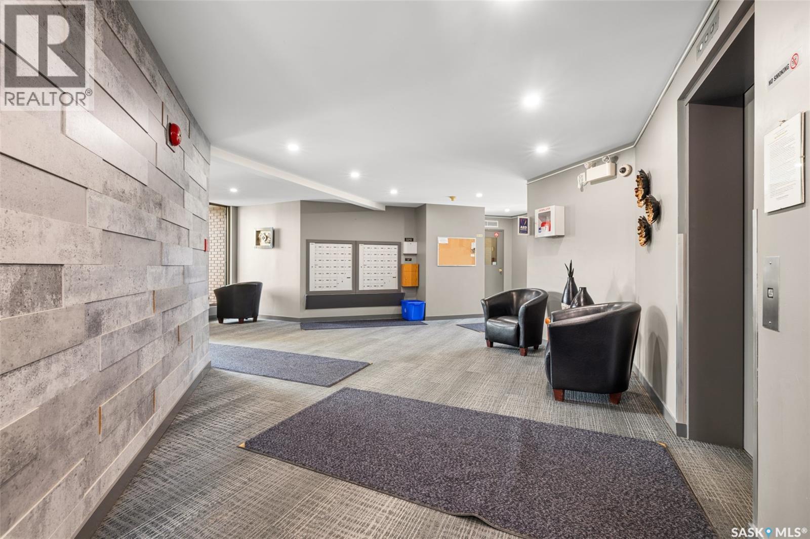 #114 3410 Park STREET - 5