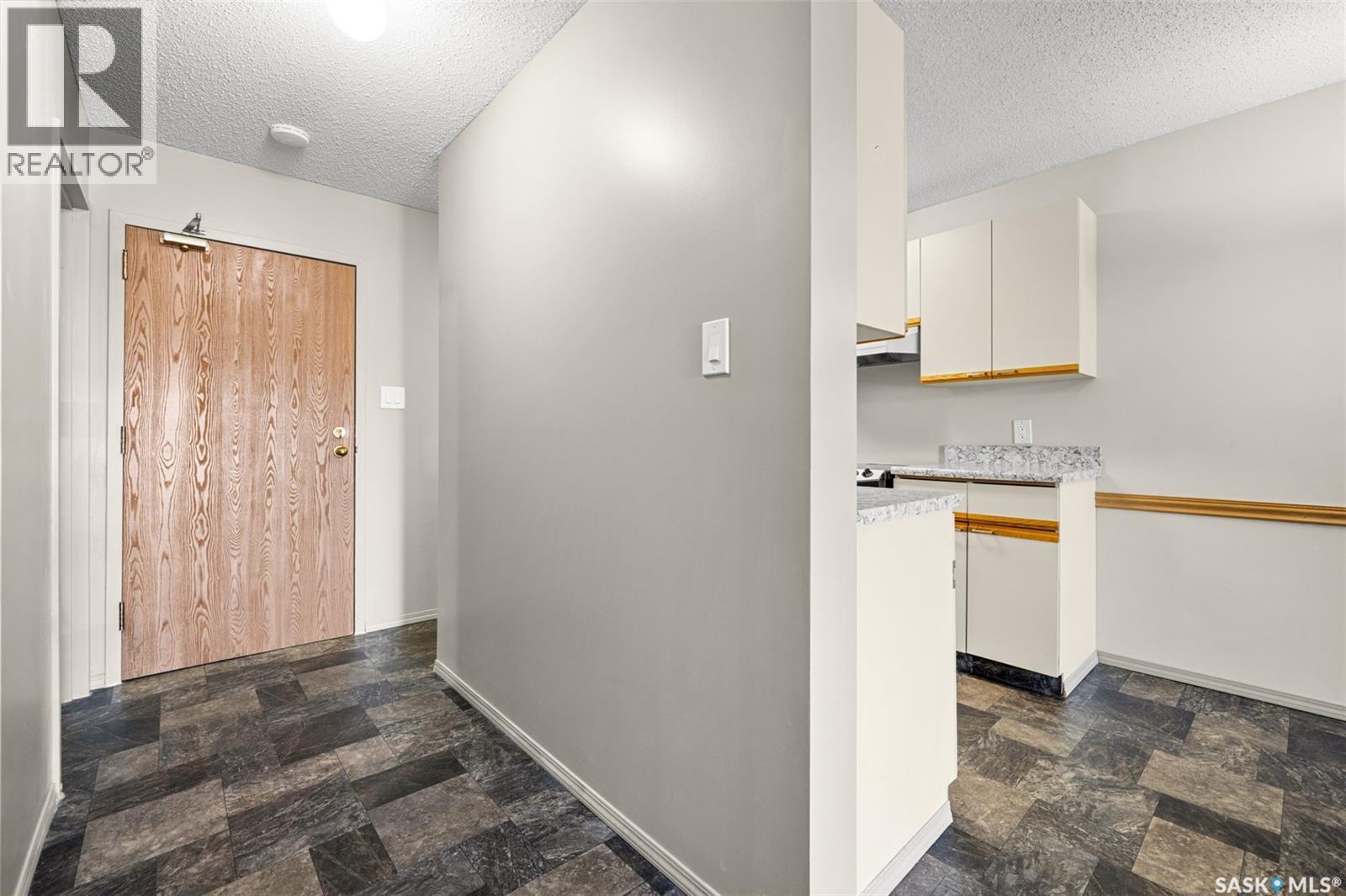 #114 3410 Park STREET - 6