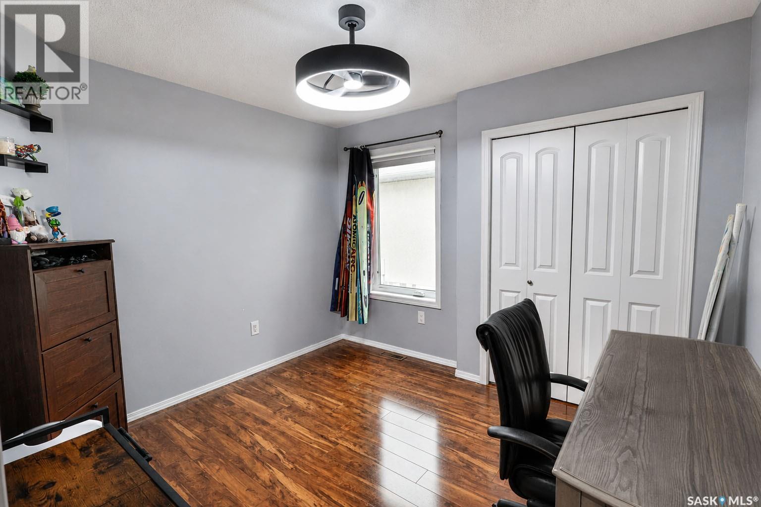 22 Gillingham CRESCENT - 11