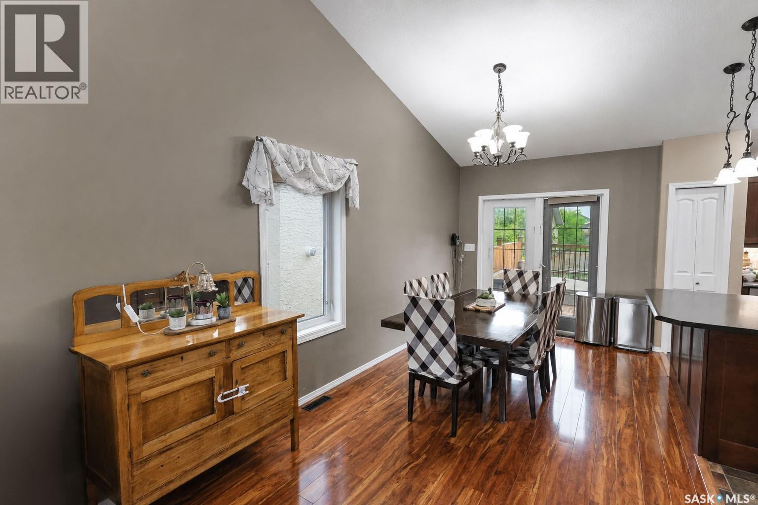 22 Gillingham CRESCENT - 5