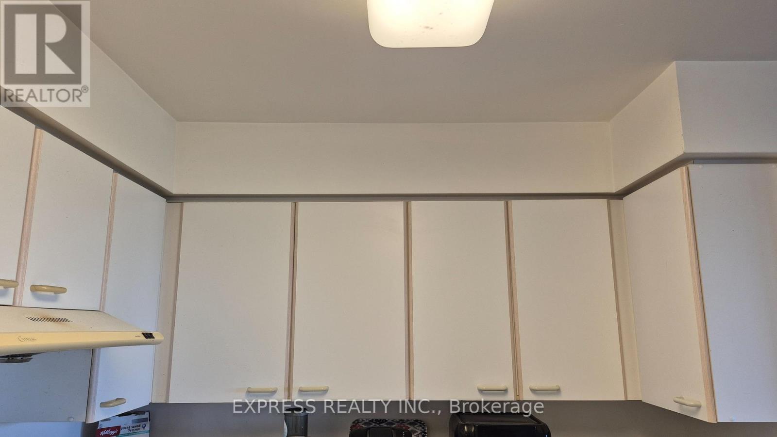 #1107 256 DORIS AVENUE - 19