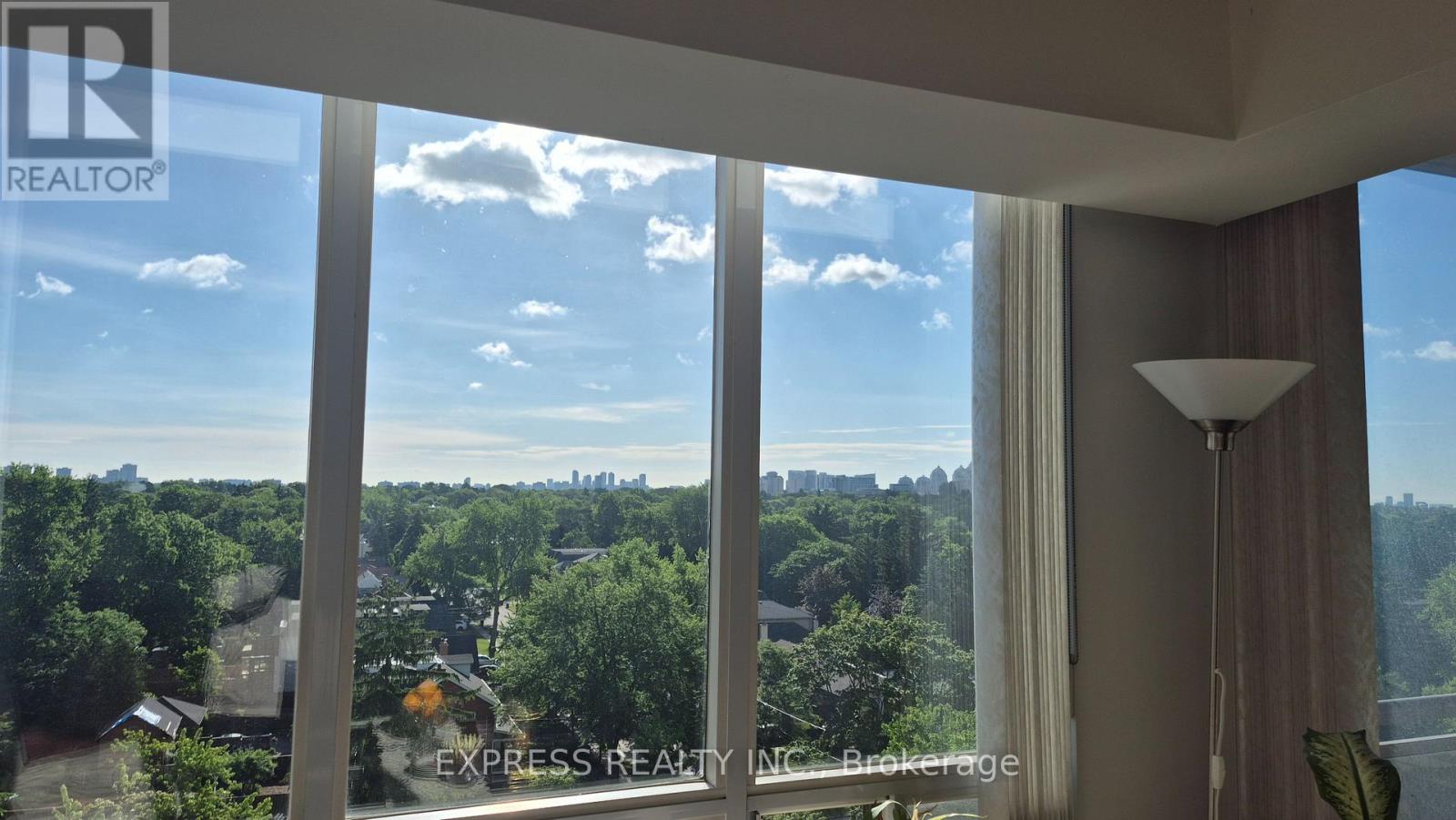 #1107 256 DORIS AVENUE - 29